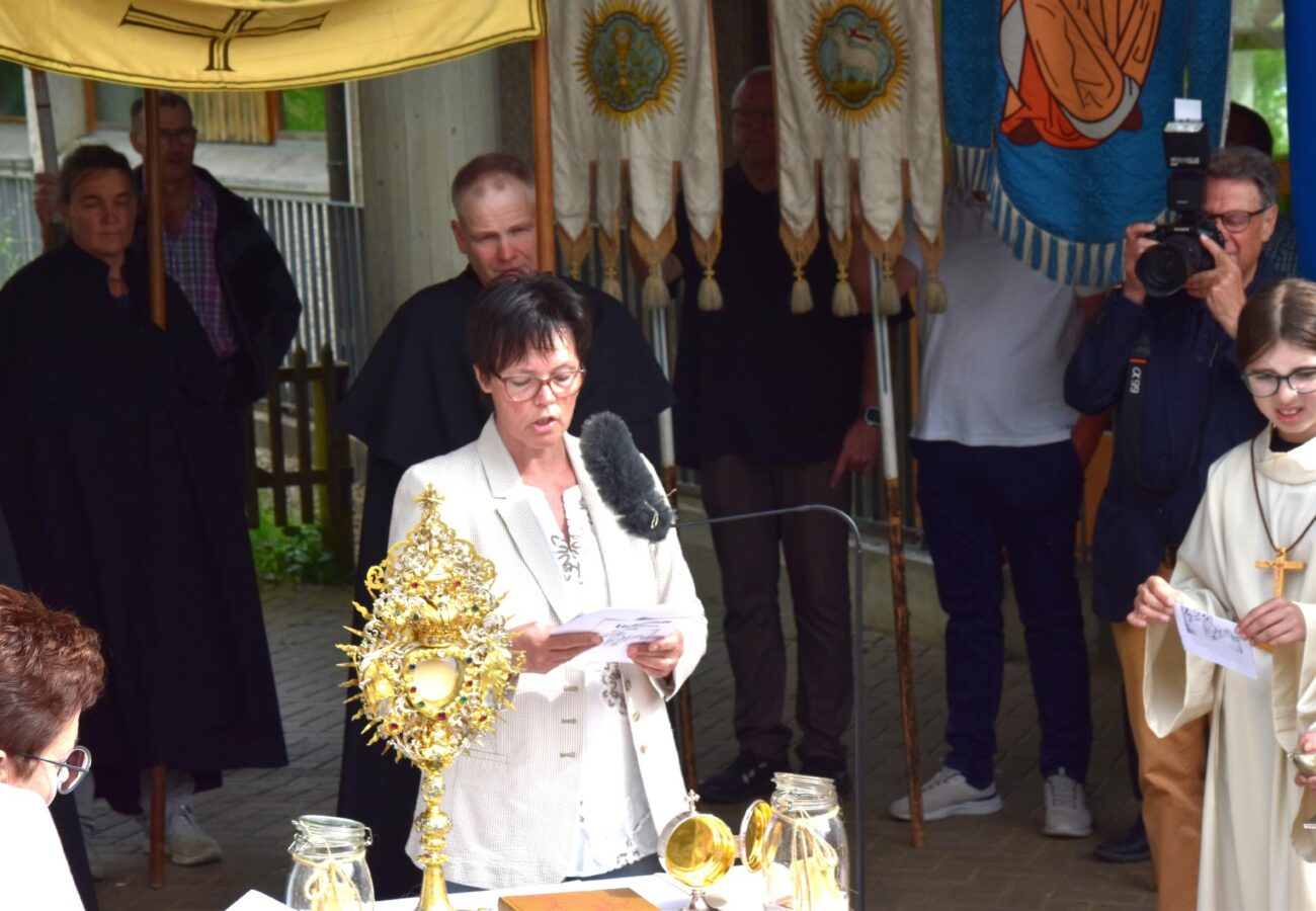 DSC 0437 DSC 0437